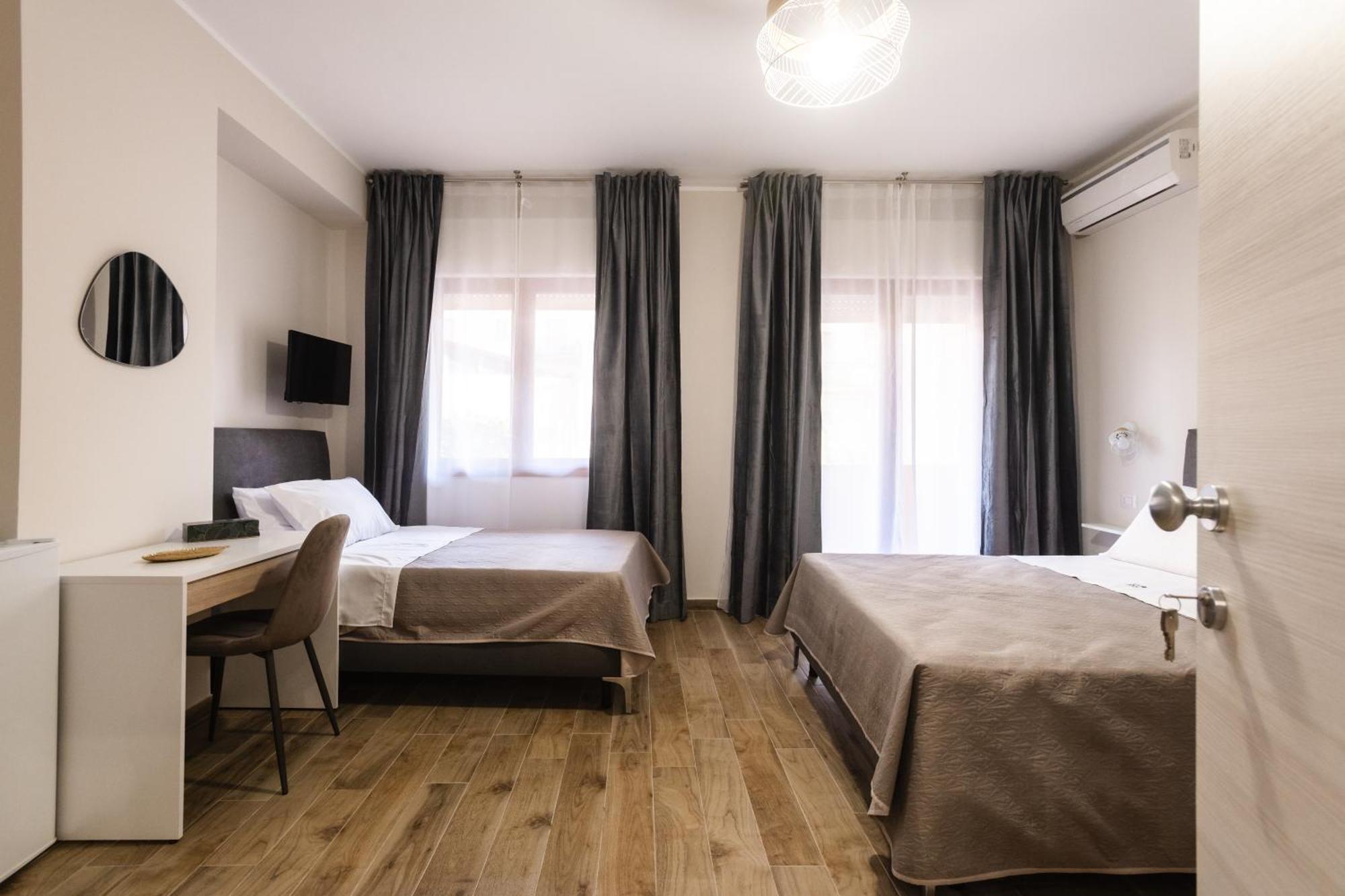 Hotel Sicily House Luxury Mazara del Vallo Esterno foto
